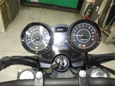 Kawasaki Z650RS 2023