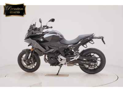 BMW F900XR 2022