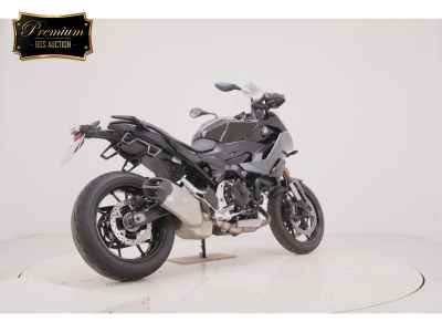 BMW F900XR 2022