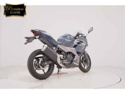 Kawasaki Ninja 400 2022