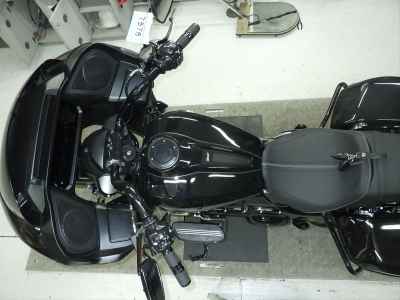Harley-Davidson Road Glide FLTRX1920 2024