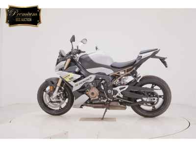 BMW S1000R 2022