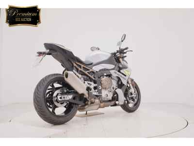 BMW S1000R 2022