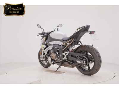 BMW S1000R 2022