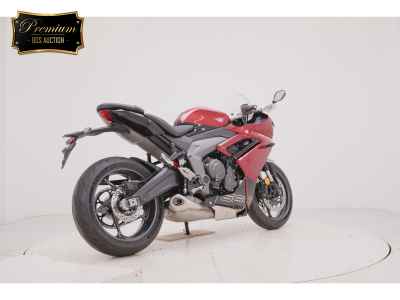 Triumph Daytona 660 2025
