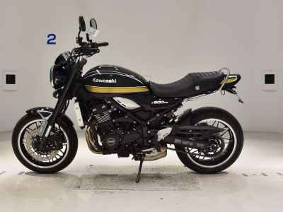 Kawasaki Z900RS