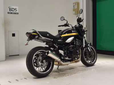 Kawasaki Z900RS