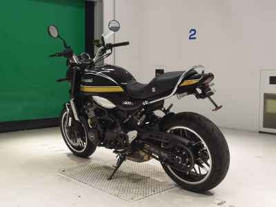 Kawasaki Z900RS