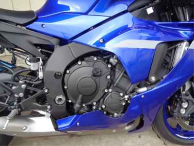Yamaha YZF-R1 2021