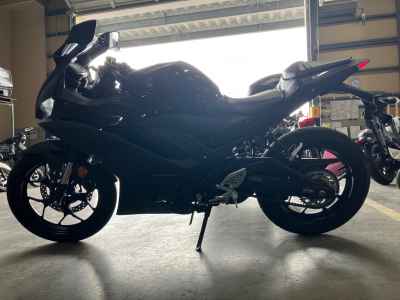 Yamaha YZF-R25 2020