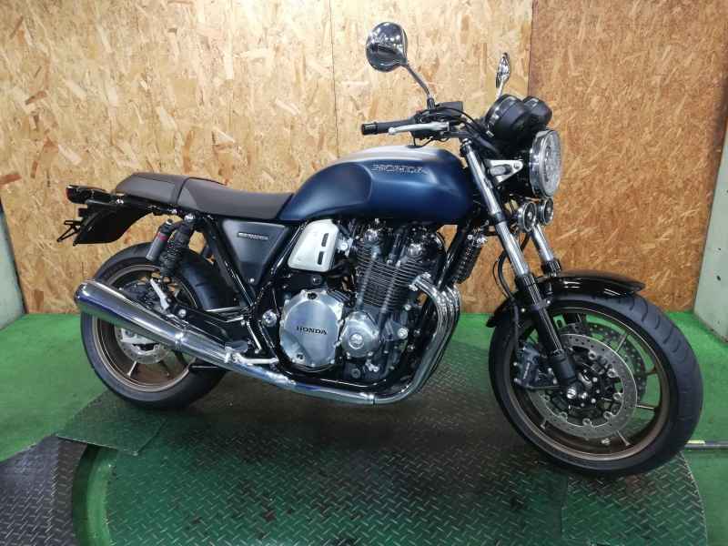 Honda CB1100 2022
