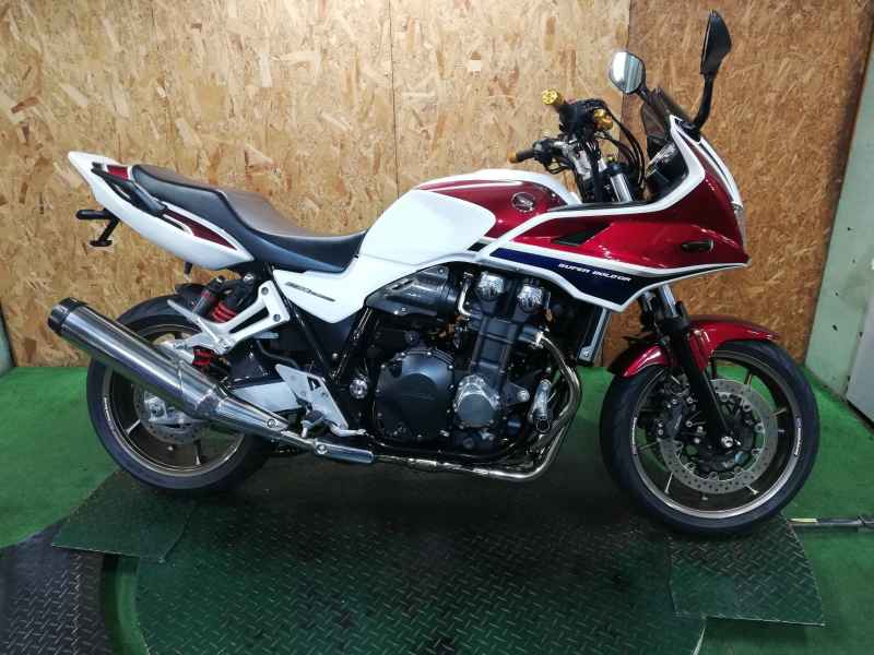 Honda CB1300SF 2018