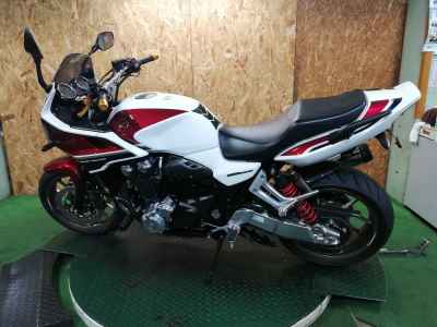 Honda CB1300SF 2018