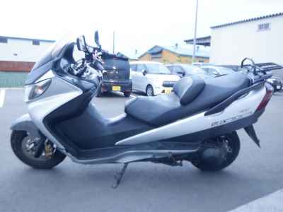 Suzuki Skywave 250S