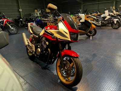 Honda CB400SFV 2007