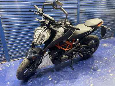 KTM 390 Duke 2023