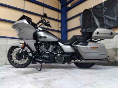 Harley-Davidson Road Glide FLTRXSE1923 CVO 2024