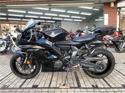 Yamaha YZF-R7 2022