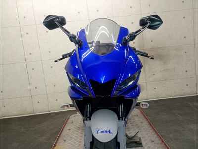 Yamaha YZF-R25 2021