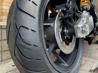 Honda CB1300SF 2025