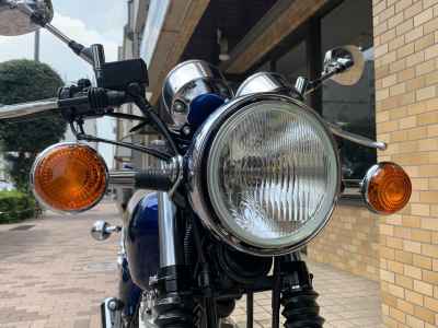 Yamaha SR400 2021