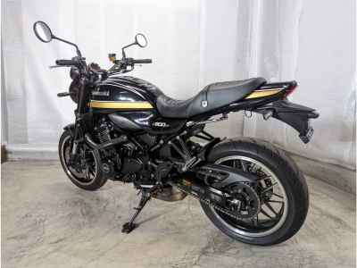 Kawasaki Z900RS 2022