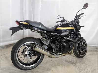 Kawasaki Z900RS 2022