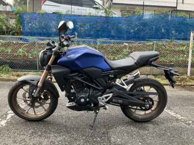 Honda CB250R 2019