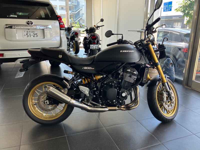 Kawasaki Z900RS SE 2025
