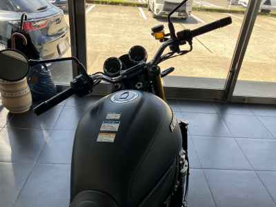 Kawasaki Z900RS SE 2025