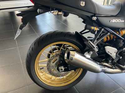Kawasaki Z900RS SE 2025