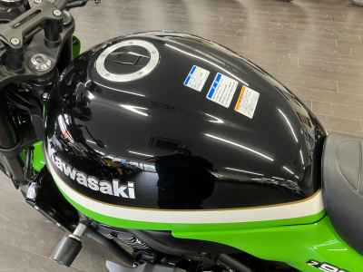 Kawasaki Z900RS Cafe 2021