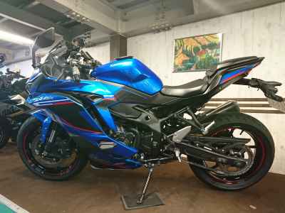 Kawasaki Ninja ZX-4R SE 2023