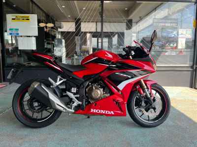Honda CBR400R 2022