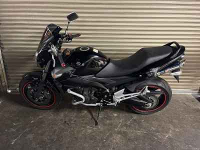 Suzuki GSR400 2014