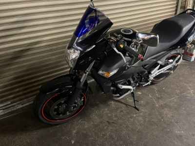 Suzuki GSR400 2014