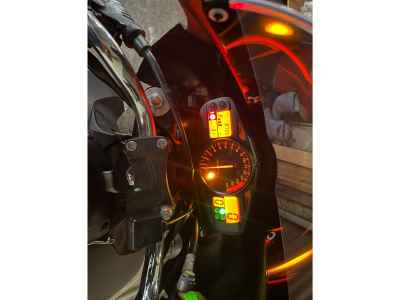 Suzuki GSR400 2014