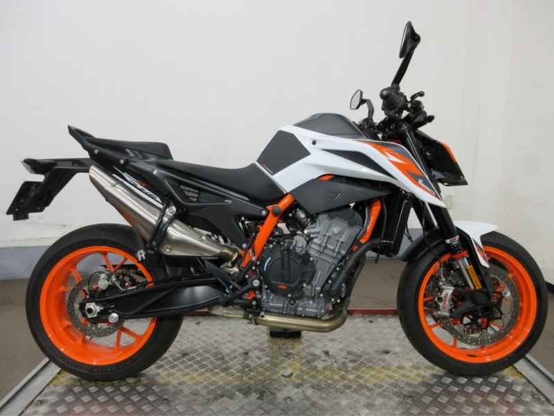 KTM 890 Duke R 2020