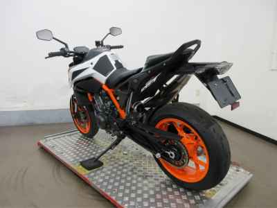 KTM 890 Duke R 2020
