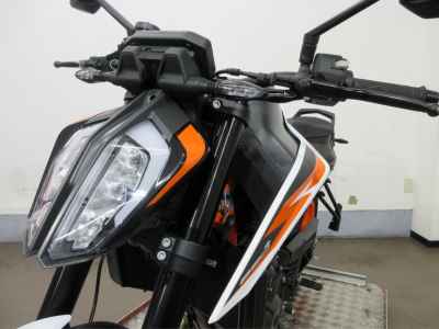 KTM 890 Duke R 2020