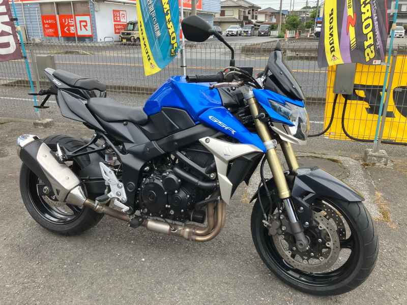 Suzuki GSR750 2012