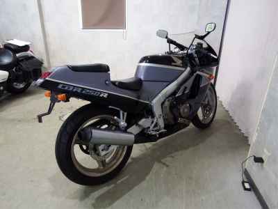 Honda CBR250R