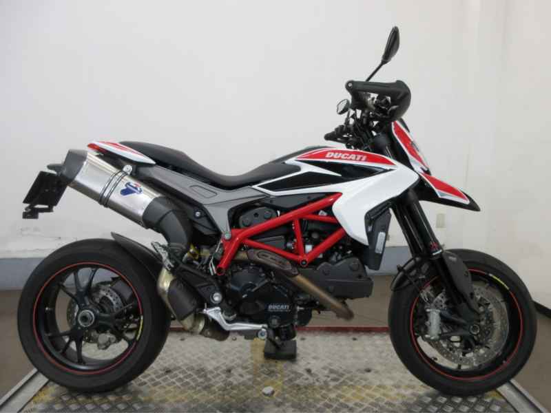 Ducati Hyperstrada 821 2013