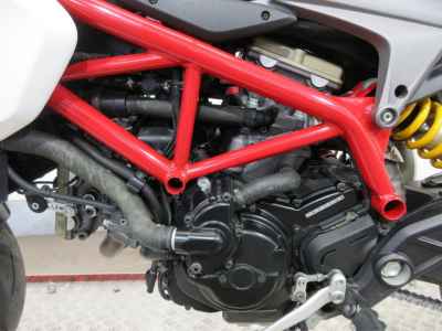 Ducati Hyperstrada 821 2013