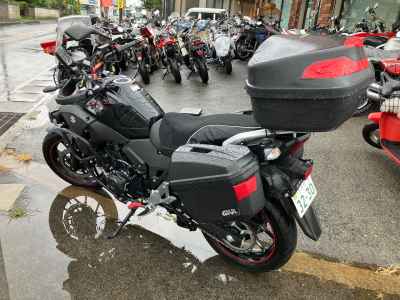 Suzuki GSR250