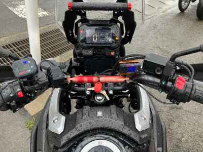 Suzuki GSR250