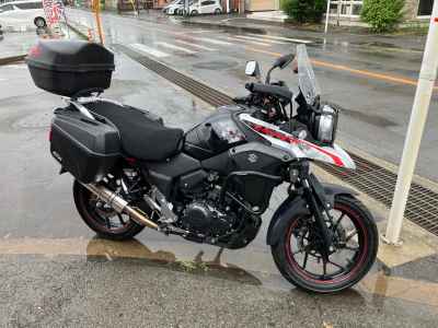 Suzuki GSR250