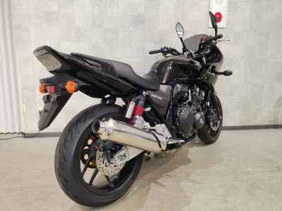 Honda CB400SFV 2021