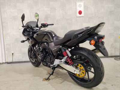 Honda CB400SFV 2021