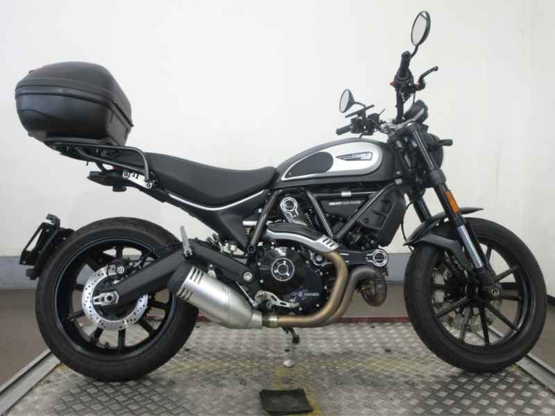 Ducati Scrambler Icon 2021